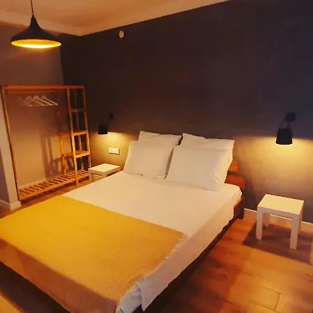Antik Homes